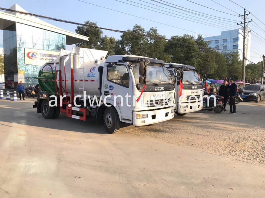 food waste hauling truck